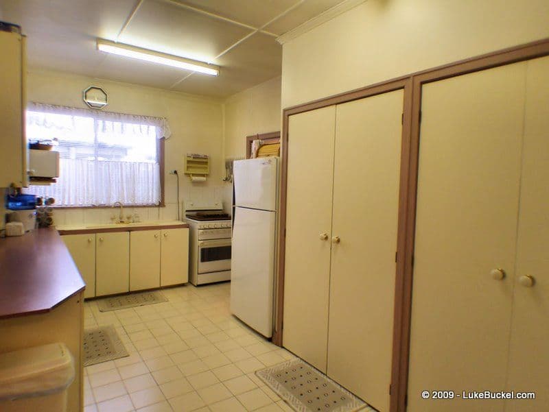 9 Cairns Road, EBBW VALE QLD 4304, Ebbw Vale - Thumbnail 3