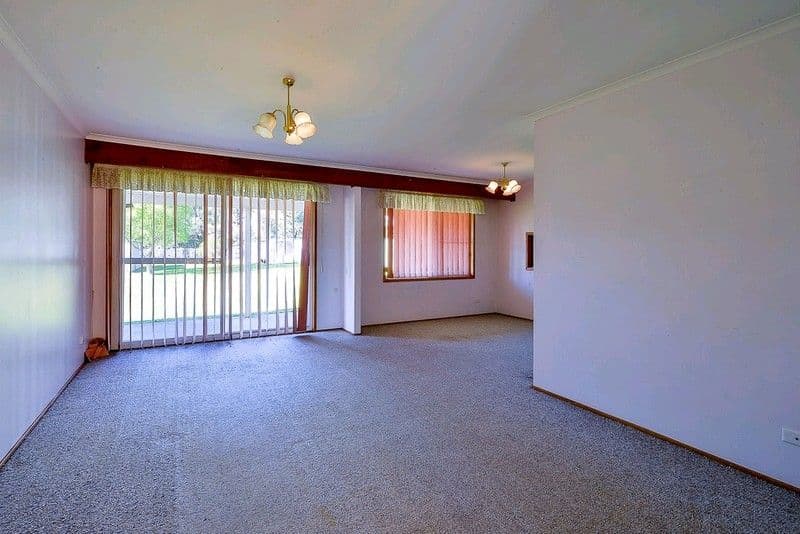 30 Westbourne Avenue, THIRLMERE NSW 2572, Thirlmere - Thumbnail 4