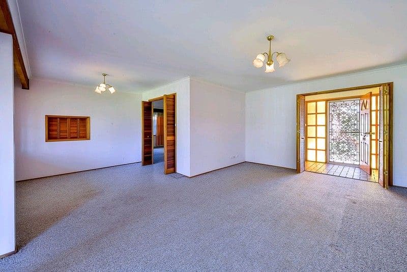 30 Westbourne Avenue, THIRLMERE NSW 2572, Thirlmere - Thumbnail 5