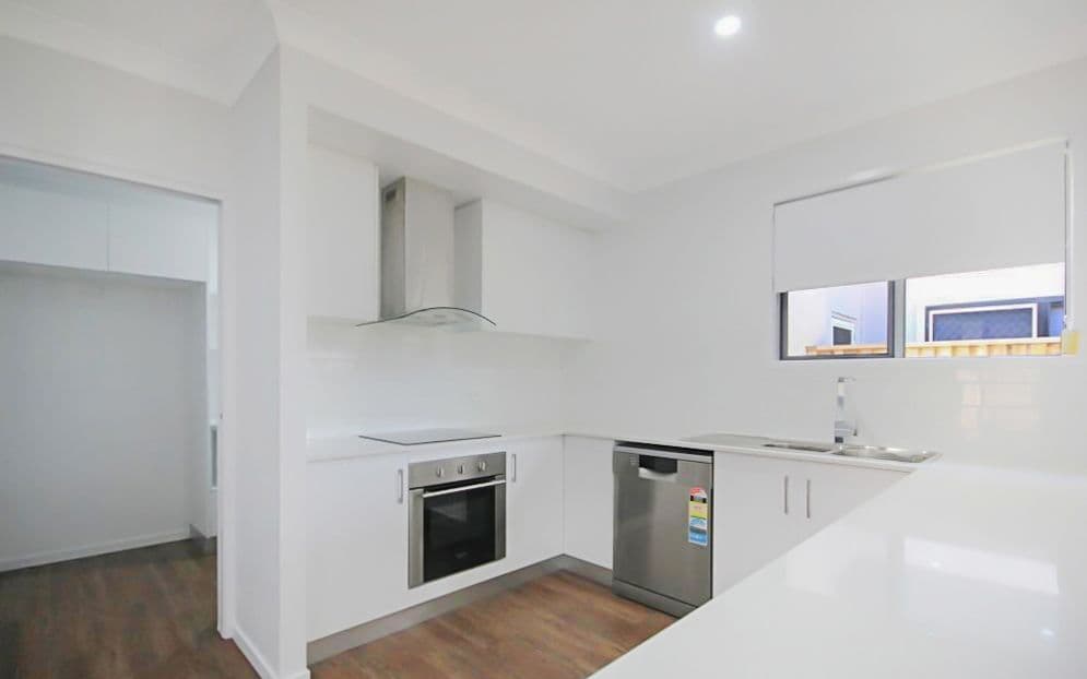 54 Lawrie Avenue, Oonoonba QLD 4811, Oonoonba - Thumbnail 4