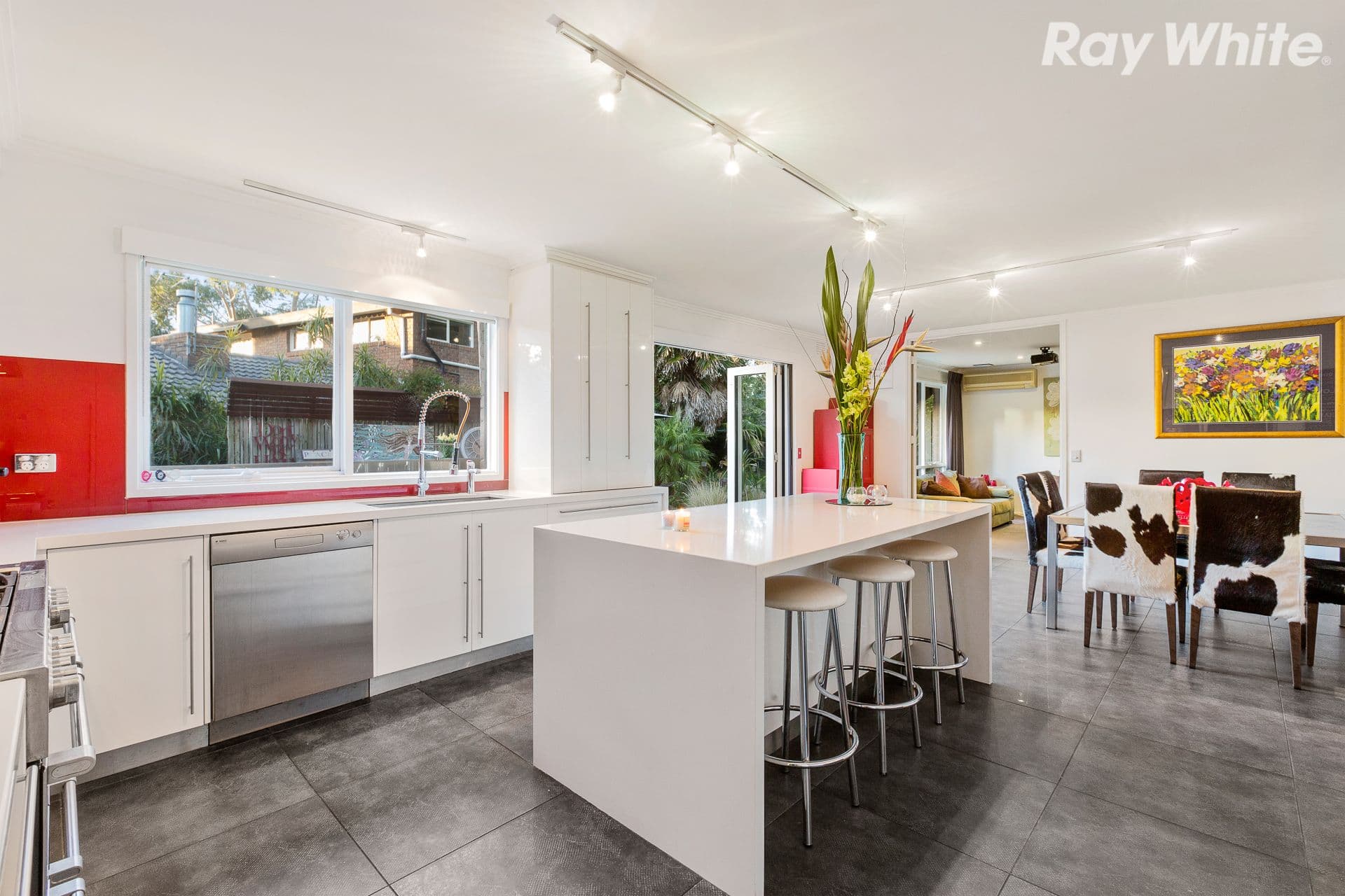 10 St Andrews Court, Black Rock VIC 3193, Black Rock - Thumbnail 2