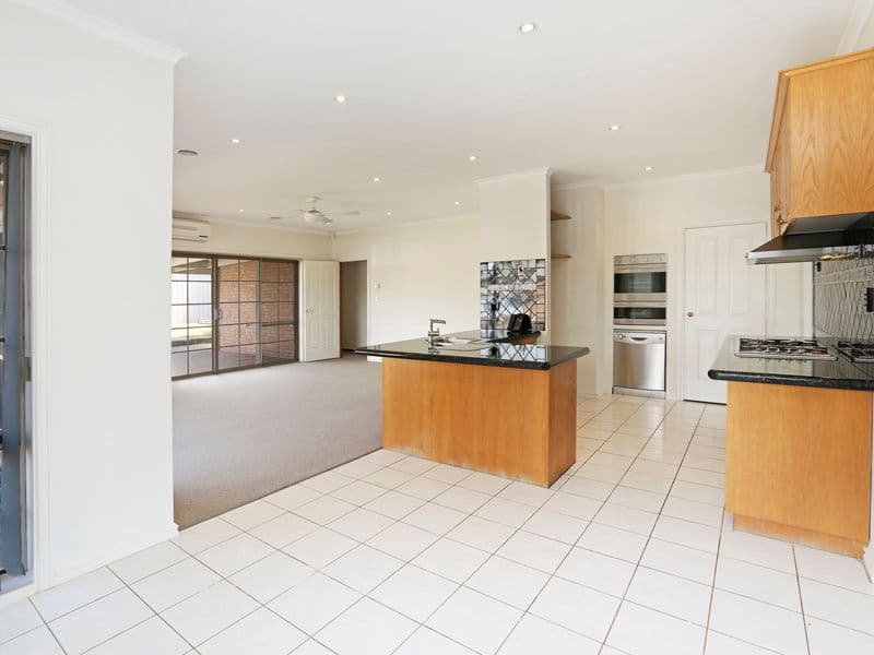 19 Amarina Road, Clifton Springs VIC 3222, Clifton Springs - Thumbnail 3