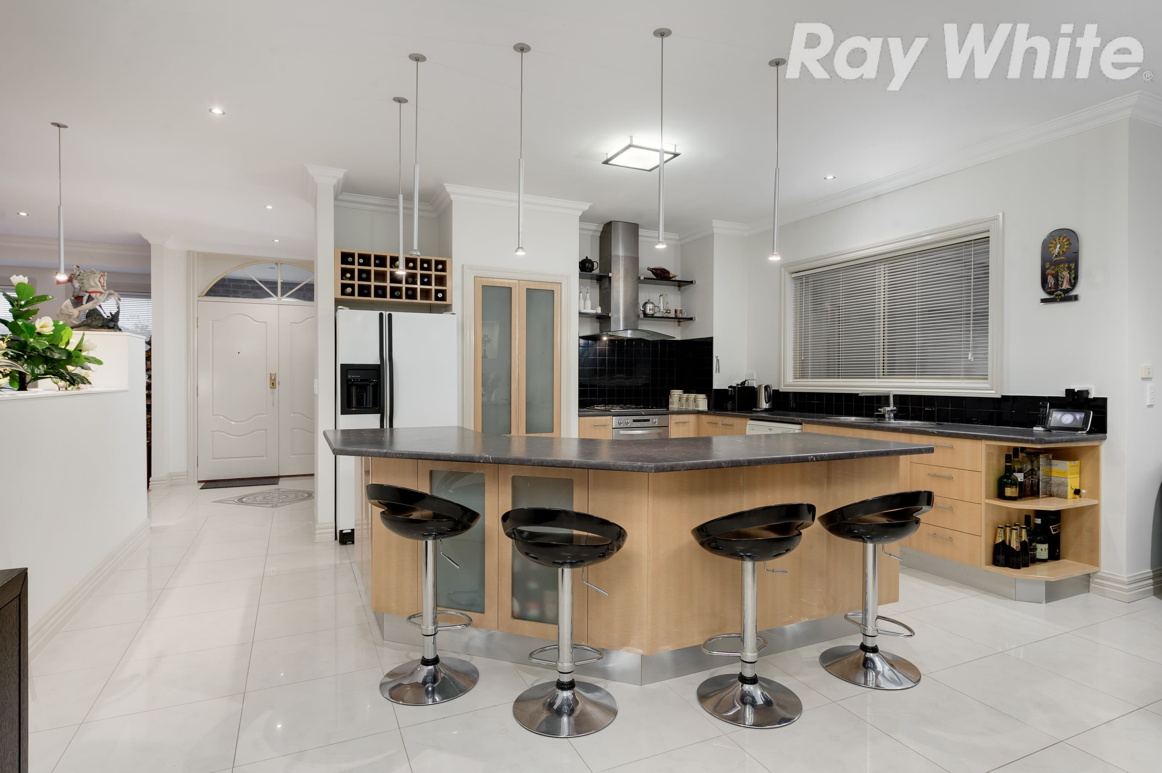13 Parkside View, South Morang VIC 3752, South Morang - Thumbnail 3