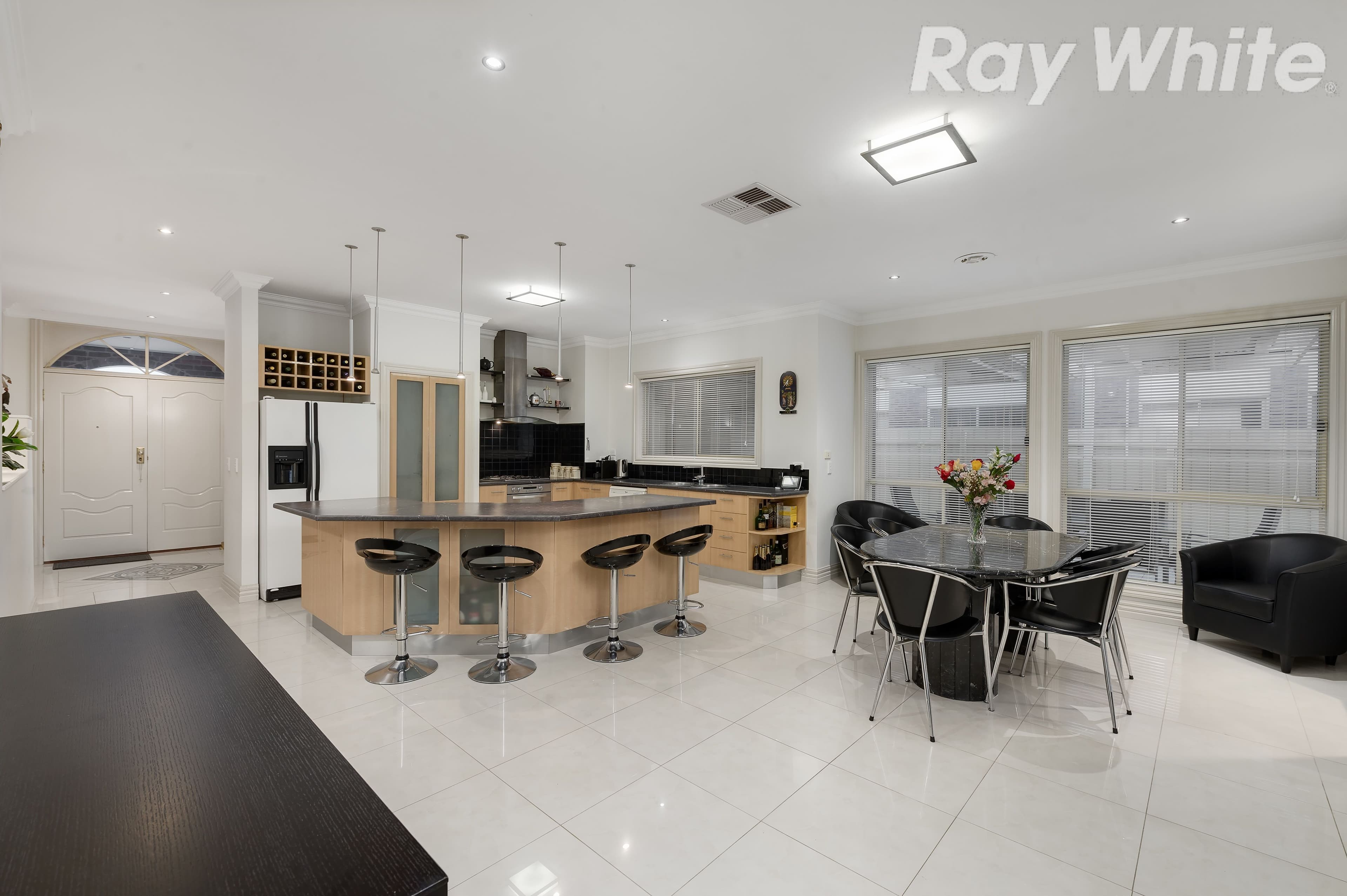 13 Parkside View, South Morang VIC 3752, South Morang - Thumbnail 6