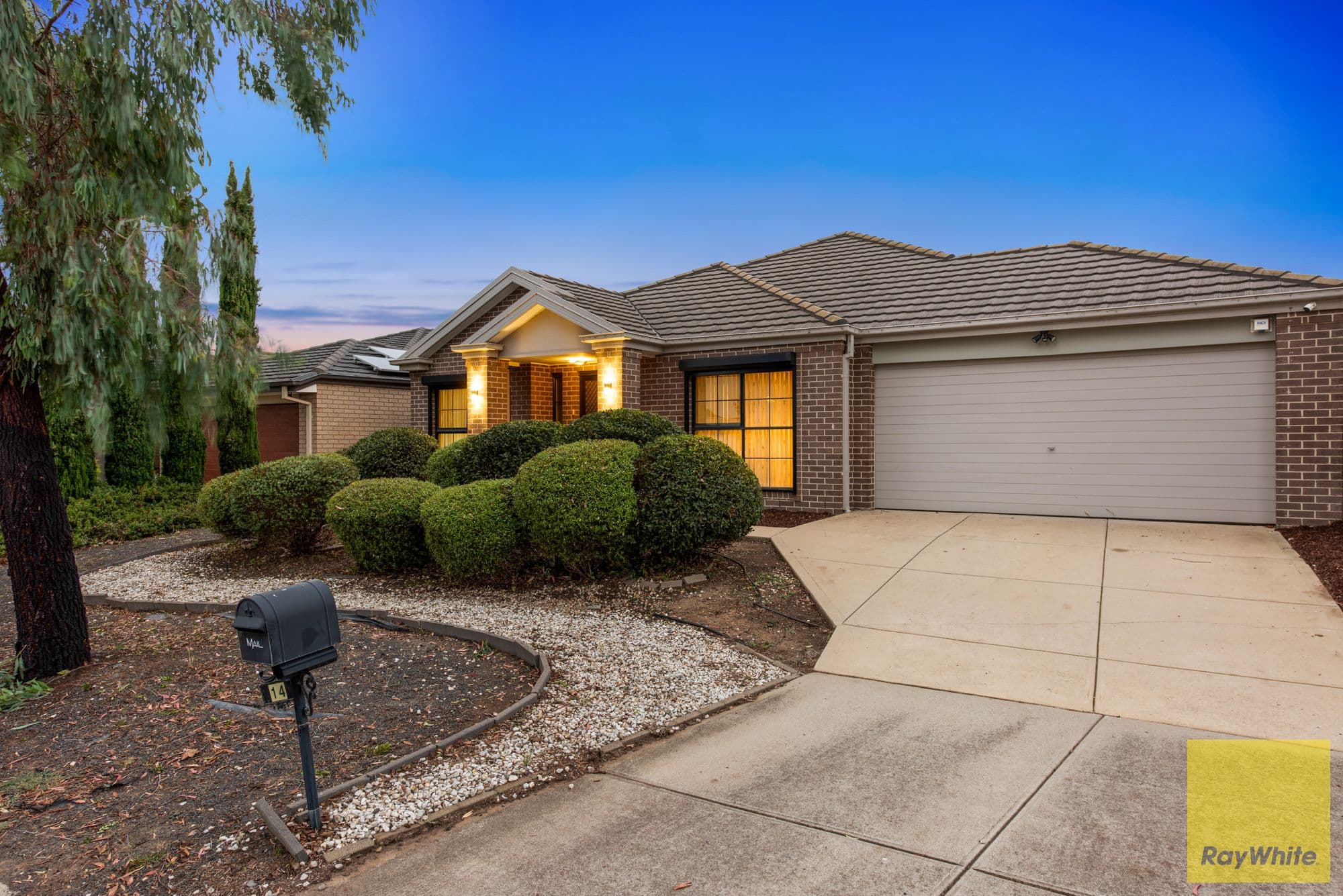 14 Barchester Avenue, Truganina VIC 3029, Truganina - Thumbnail 4