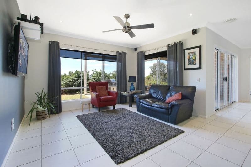 2 Auhl Court, West Wodonga VIC 3690, West Wodonga - Thumbnail 5
