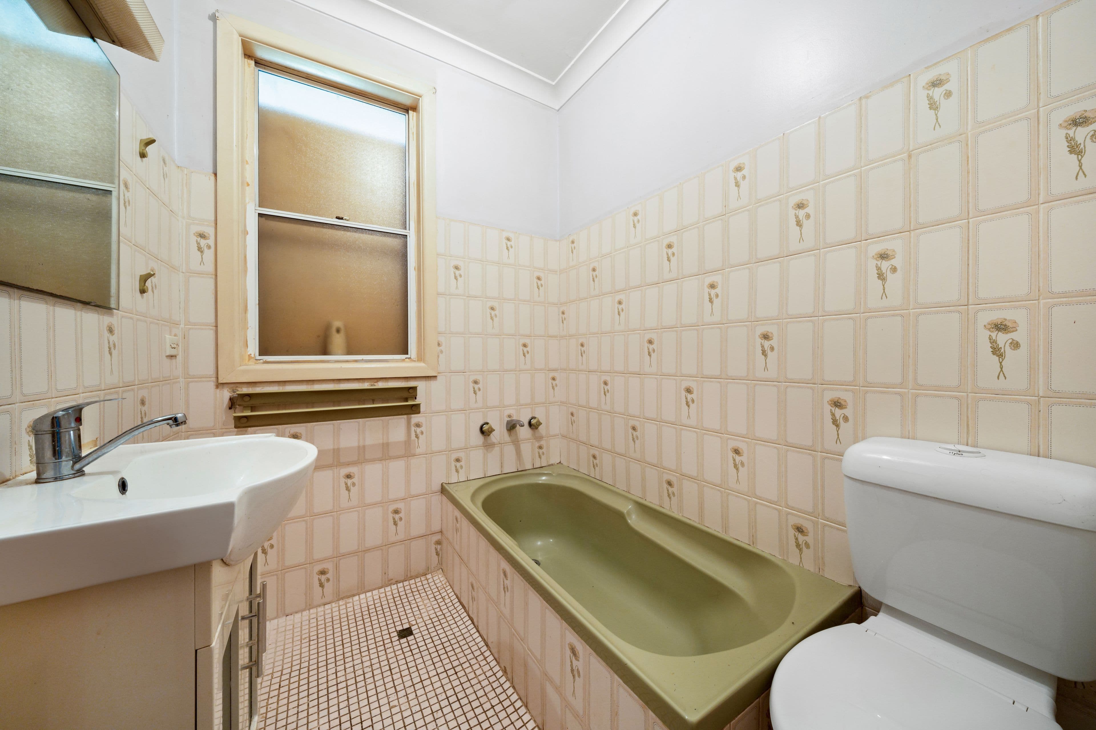 8 Lowry Street, Mount Lewis NSW 2190, Mount Lewis - Thumbnail 6