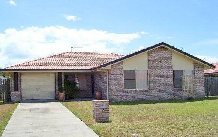18 Kirton Road, POINT VERNON QLD 4655, Point Vernon - Image 1