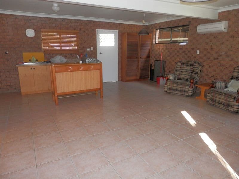 7 Price Street, BRASSALL QLD 4305, Brassall - Thumbnail 8