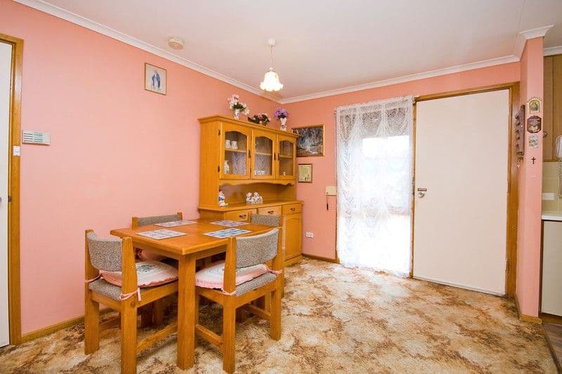 42 Piper Street, PARAFIELD GARDENS SA 5107, Parafield Gardens - Thumbnail 3