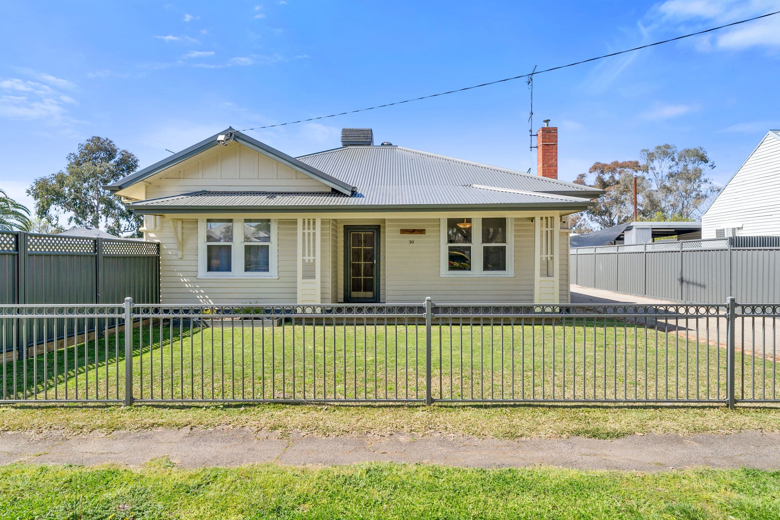 30 Maginness Street, Benalla VIC 3672, Benalla - Thumbnail 2