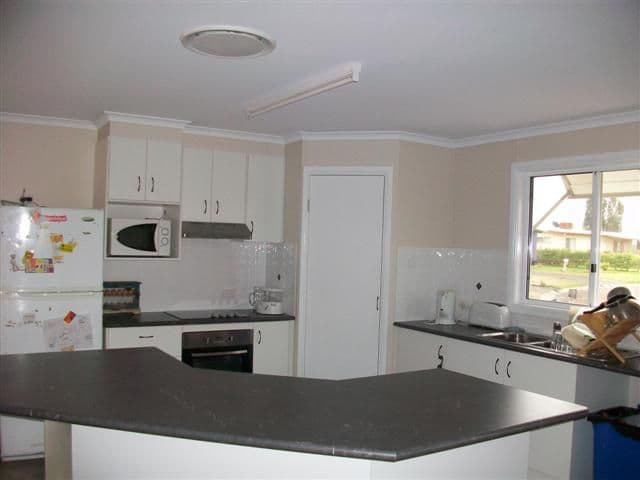 34 Alex Parade, ROMA QLD 4455, Roma - Thumbnail 4