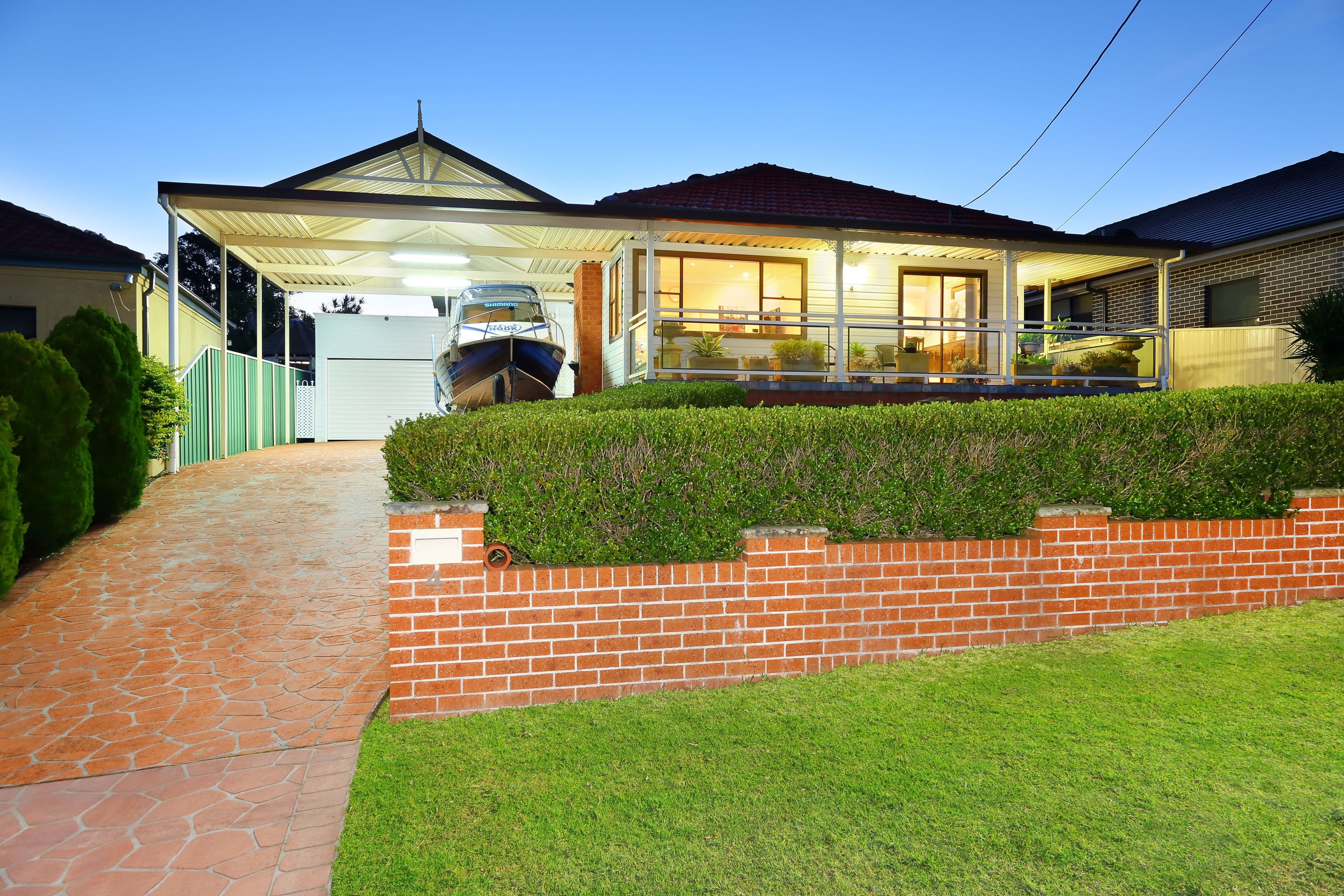 4 Tonitto Avenue, Peakhurst NSW 2210, Peakhurst - Image 1