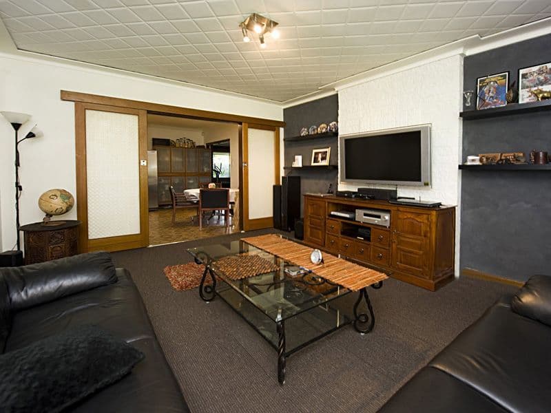 260 Knutsford Avenue, KEWDALE WA 6105, Kewdale - Thumbnail 2