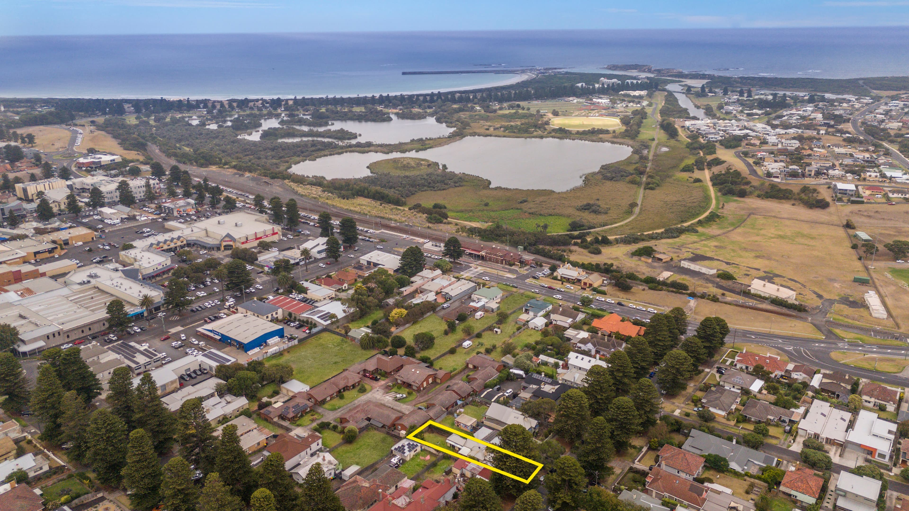 20 Henna Street, Warrnambool VIC 3280, Warrnambool - Thumbnail 2