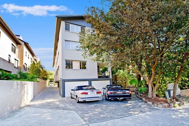 34 Beach Road, BONDI BEACH NSW 2026, Bondi Beach - Thumbnail 2