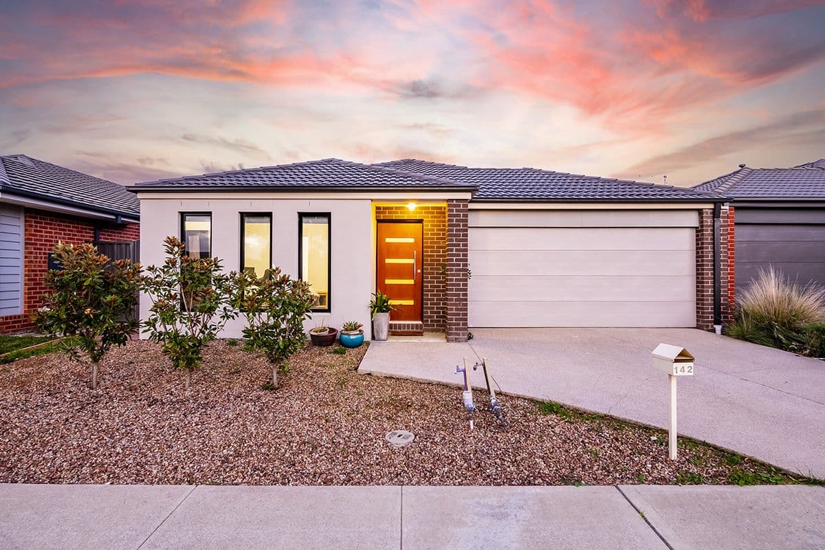 142 Nelson Street, Cranbourne East VIC 3977, Cranbourne East - Image 1