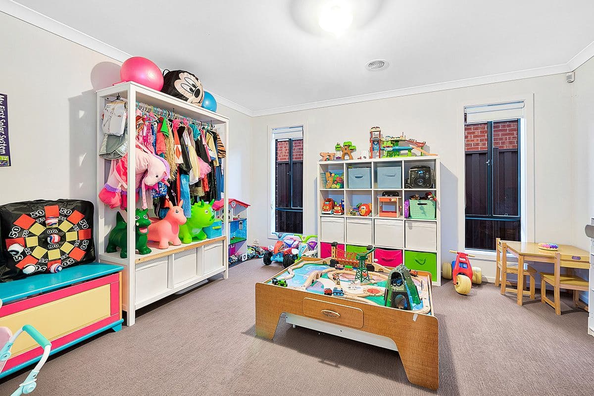 142 Nelson Street, Cranbourne East VIC 3977, Cranbourne East - Thumbnail 6