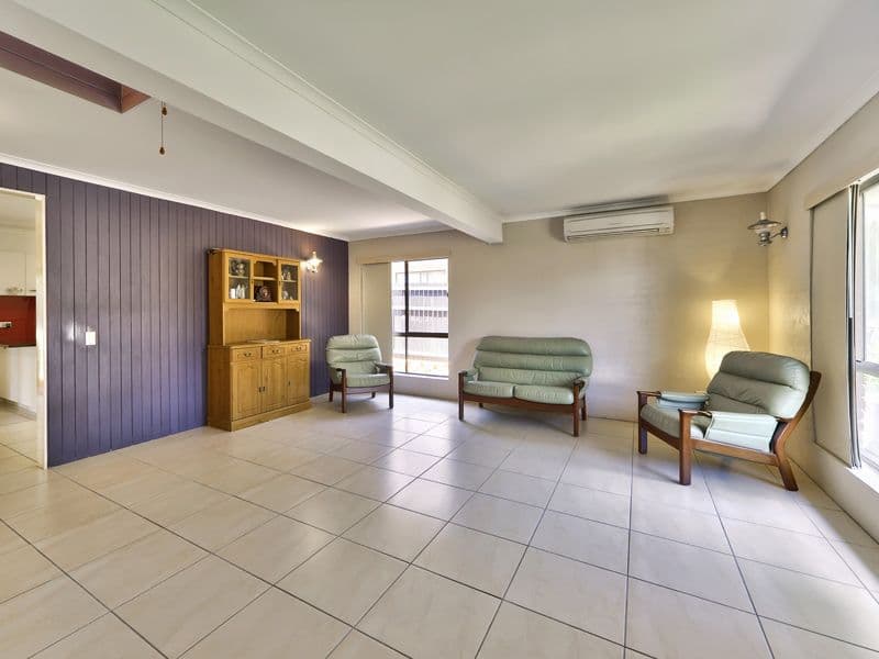 10 Kinsella Street, BELMONT QLD 4153, Belmont - Thumbnail 4