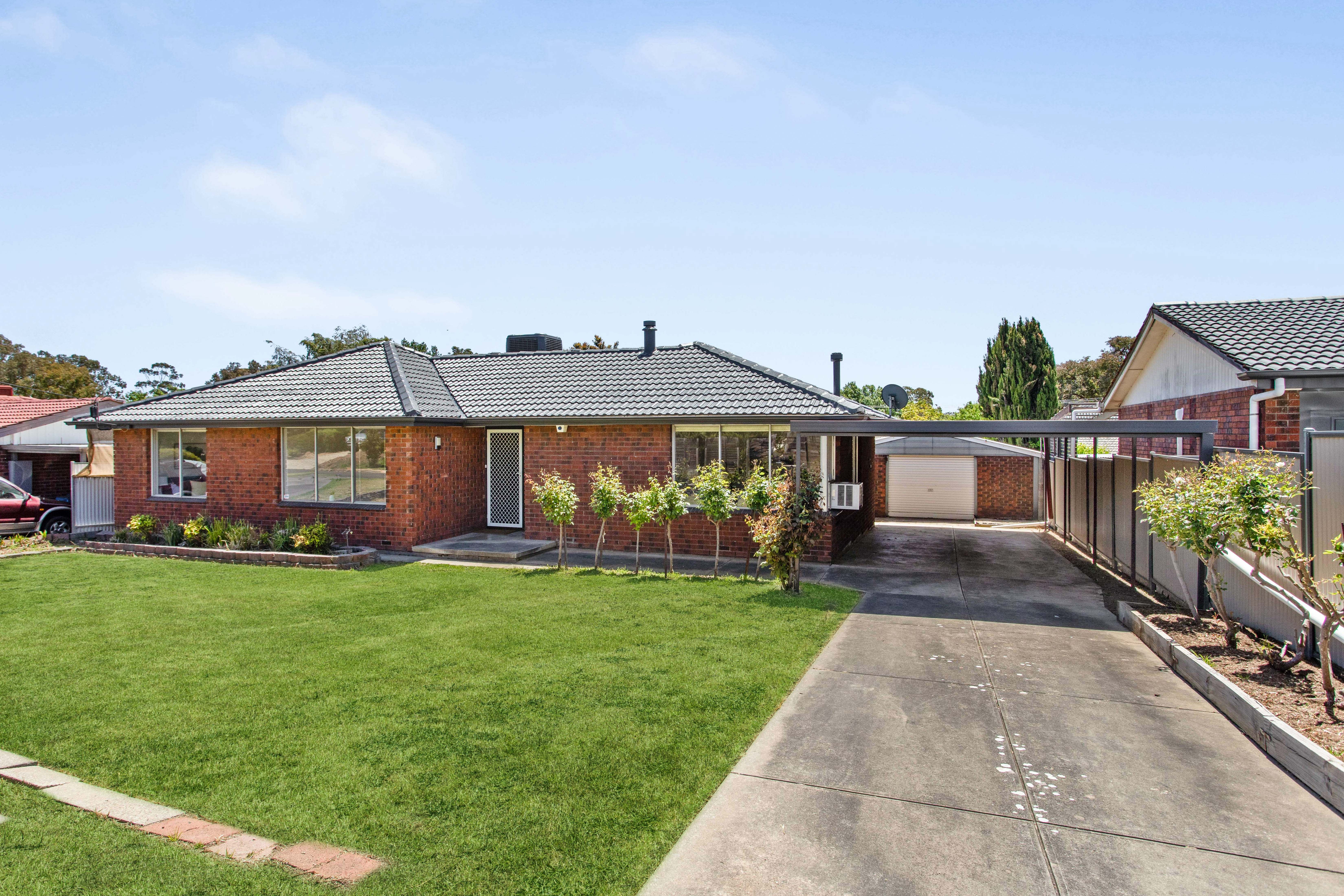 5 Lalina Street, Happy Valley SA 5159, Happy Valley - Thumbnail 2