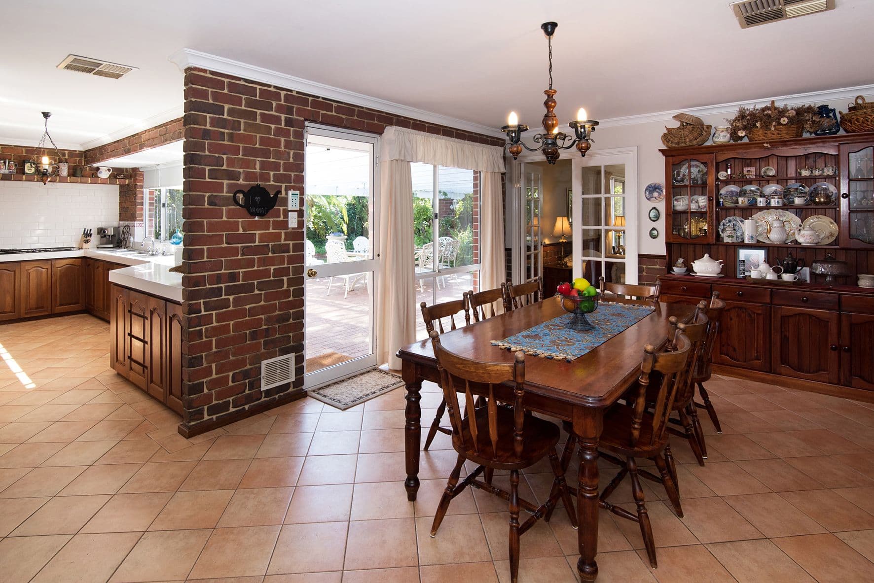6 Sheoak Close, Beechboro WA 6063, Beechboro - Thumbnail 5