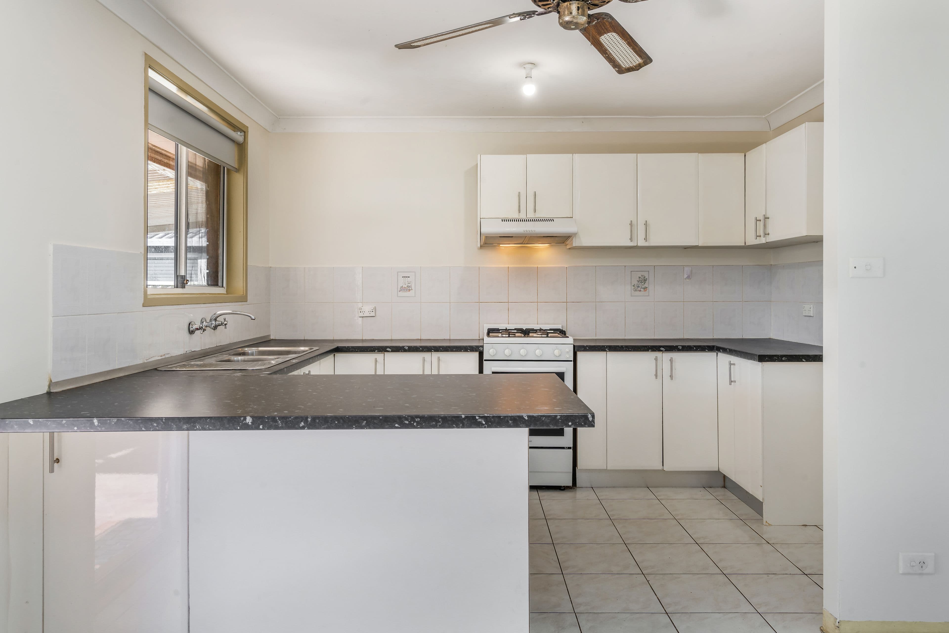 21 Swan Circuit, Green Valley NSW 2168, Green Valley - Thumbnail 7