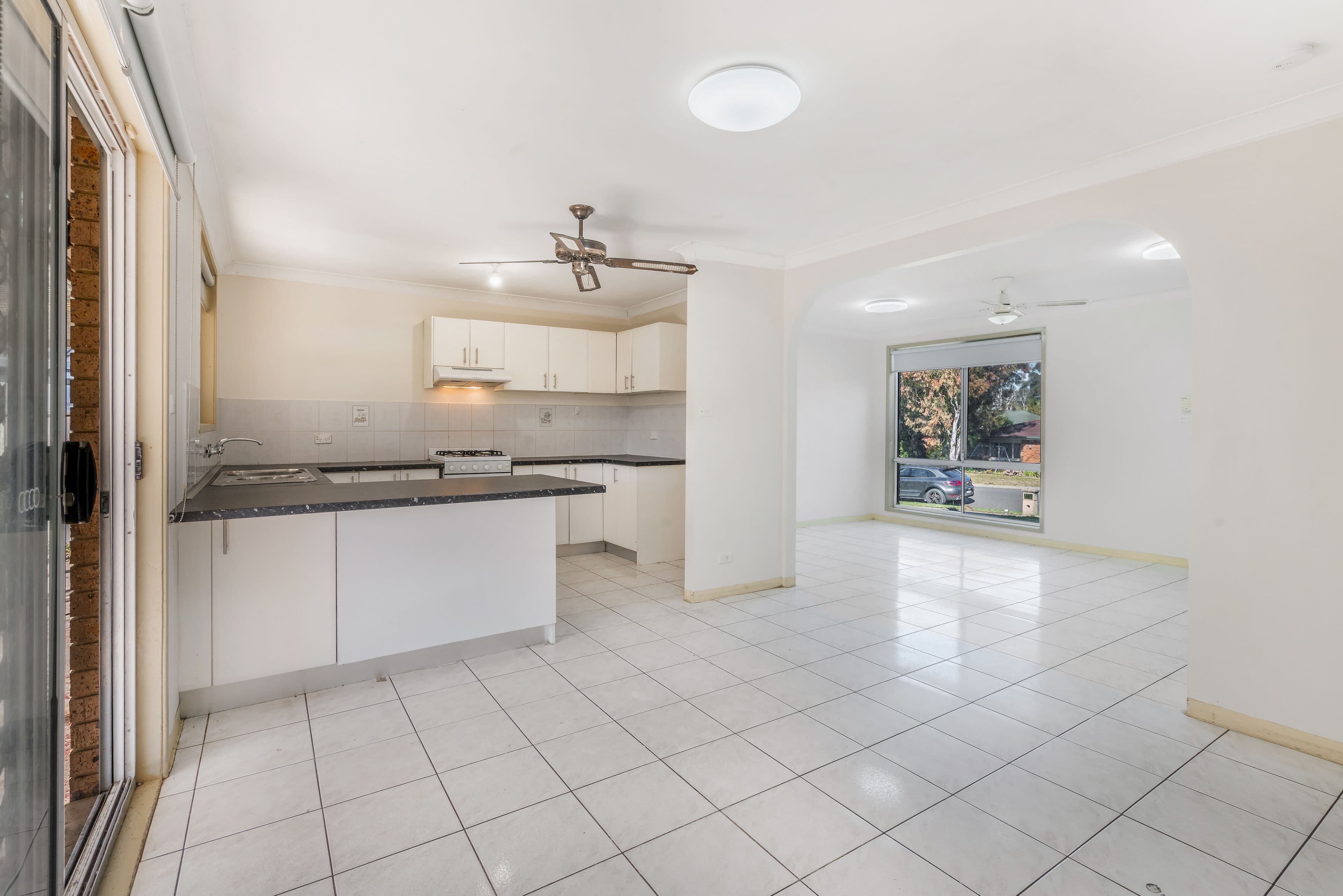 21 Swan Circuit, Green Valley NSW 2168, Green Valley - Thumbnail 8