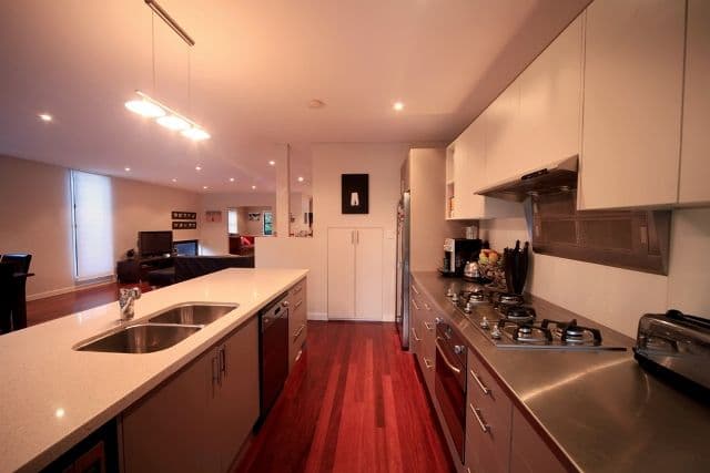 10 Bilyana Street, BALMORAL QLD 4171, Balmoral - Thumbnail 5