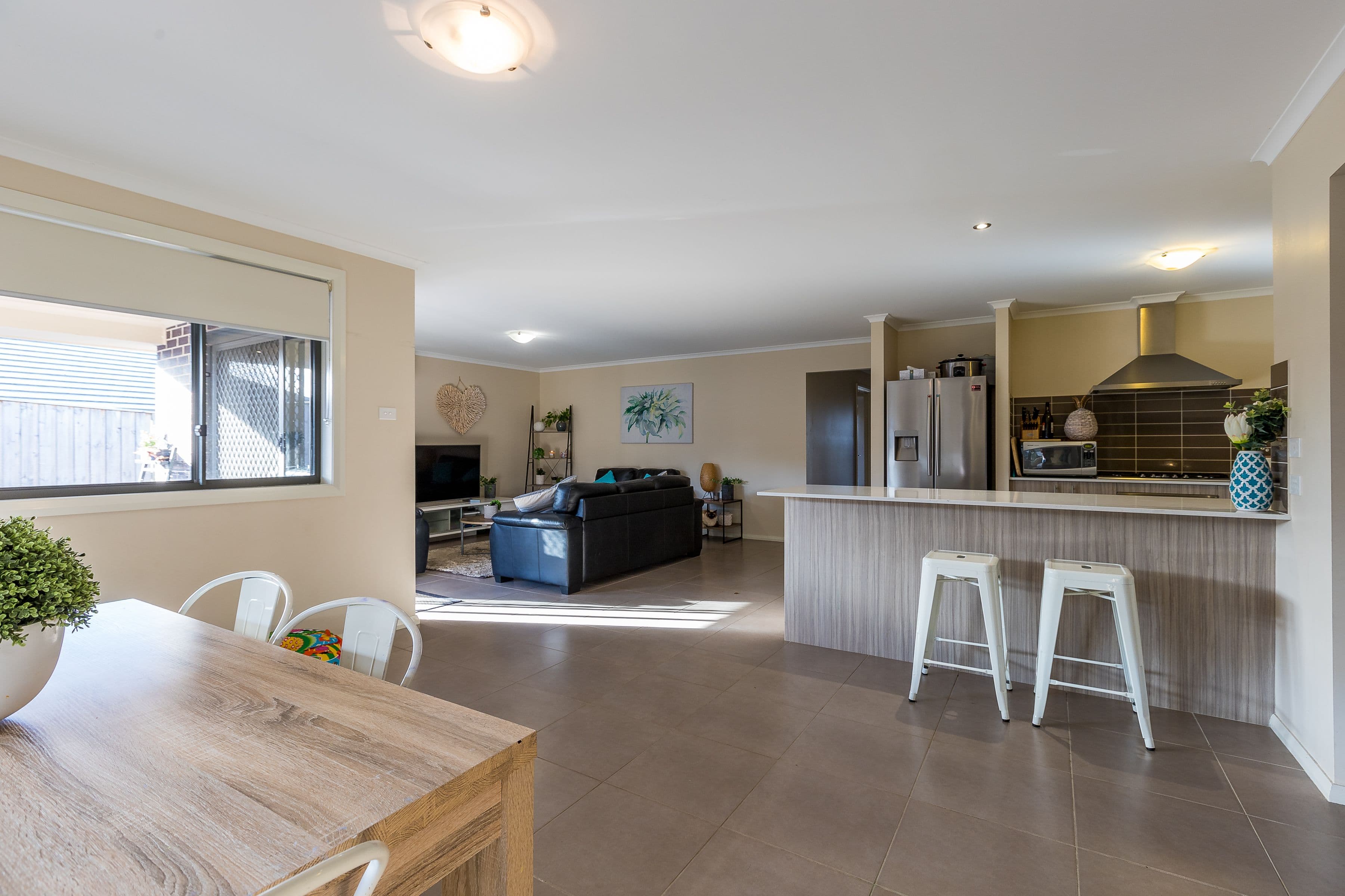 27 Finch Crescent, Aberglasslyn - Thumbnail 4