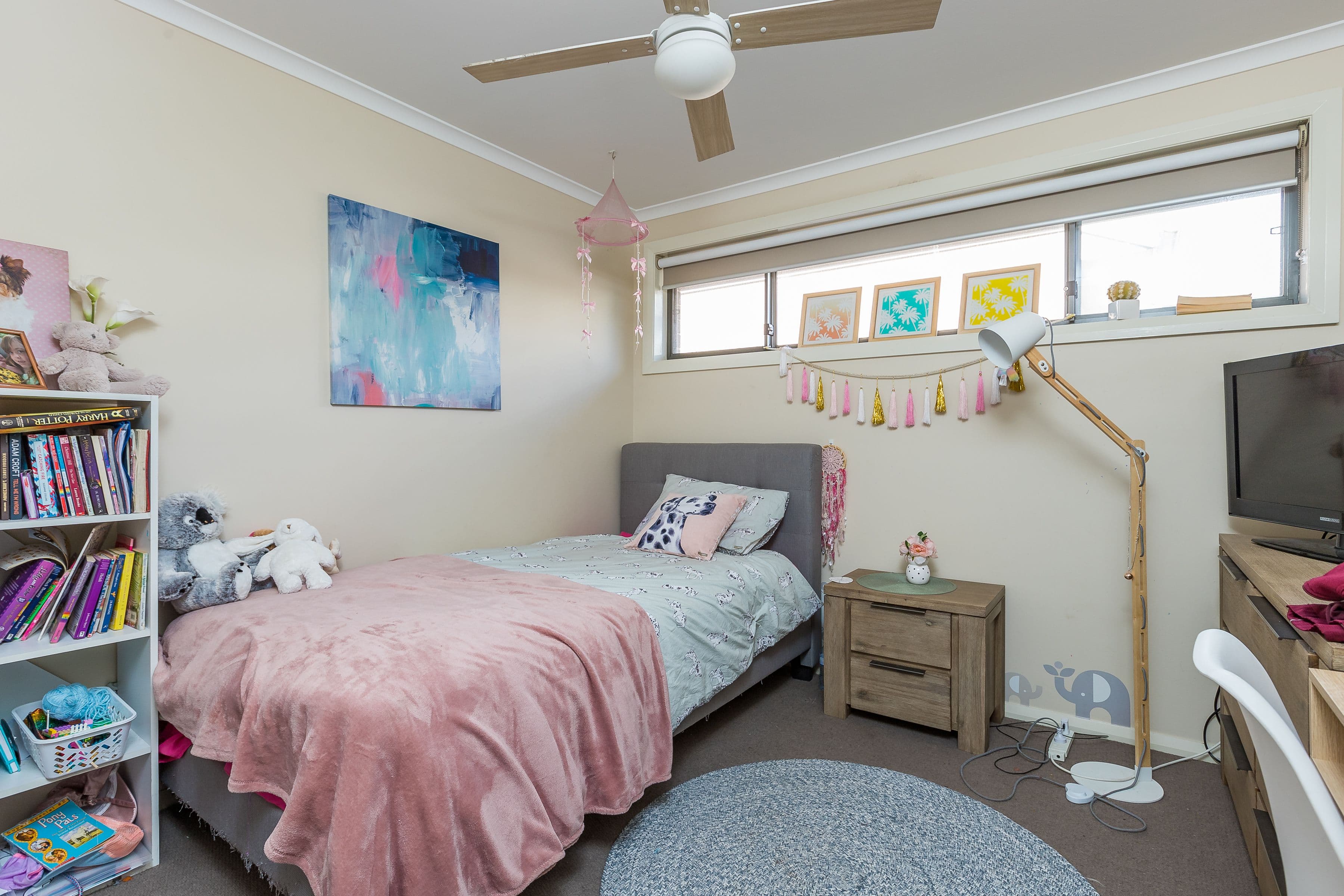 27 Finch Crescent, Aberglasslyn - Thumbnail 6