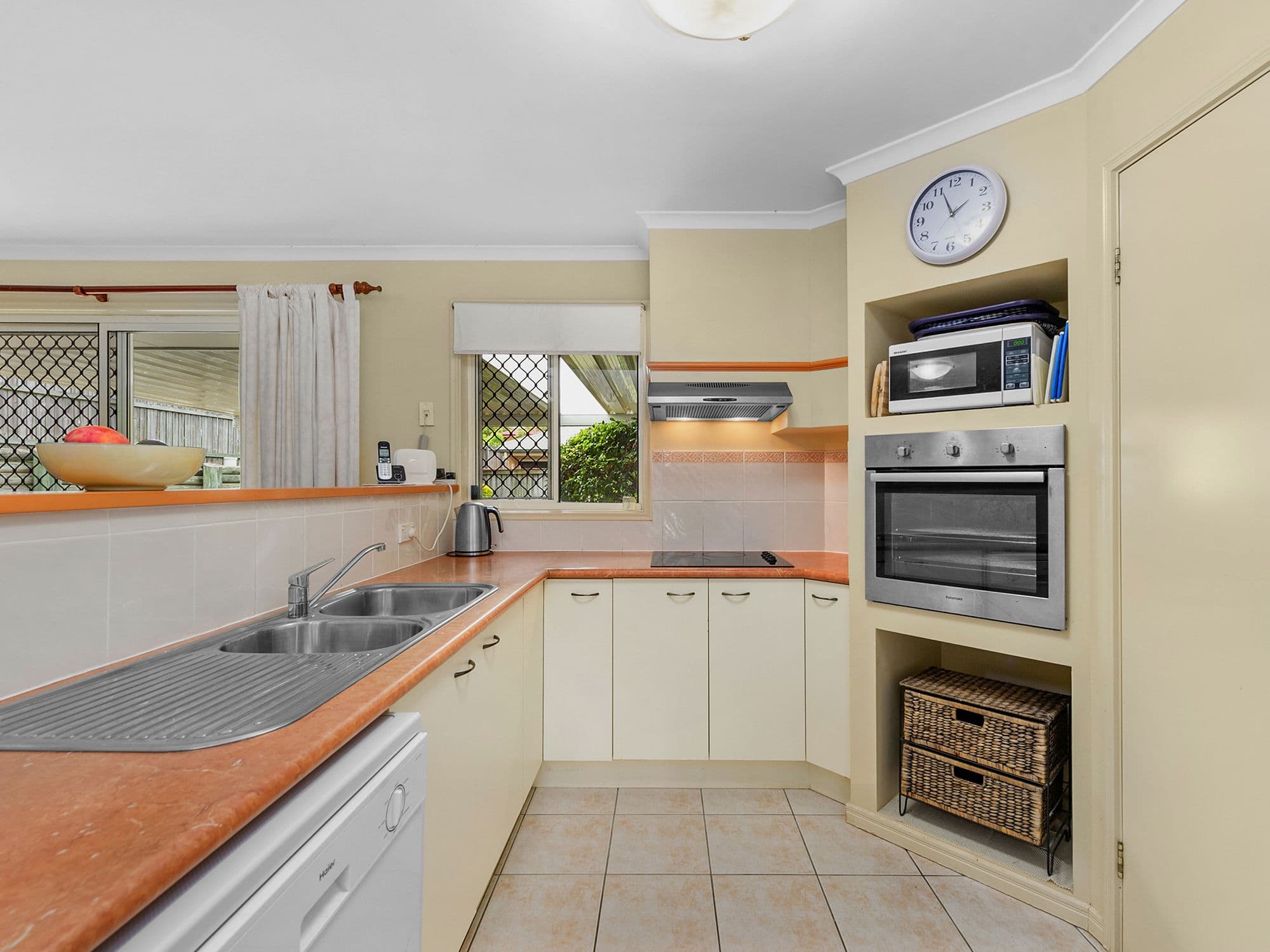 3 Spyglass Place, Oxley QLD 4075, Oxley - Thumbnail 6