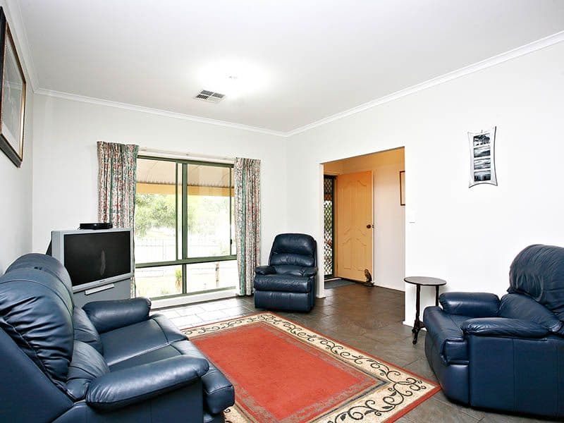 16 Golding Street, GOOLWA BEACH SA 5214, Goolwa Beach - Thumbnail 2