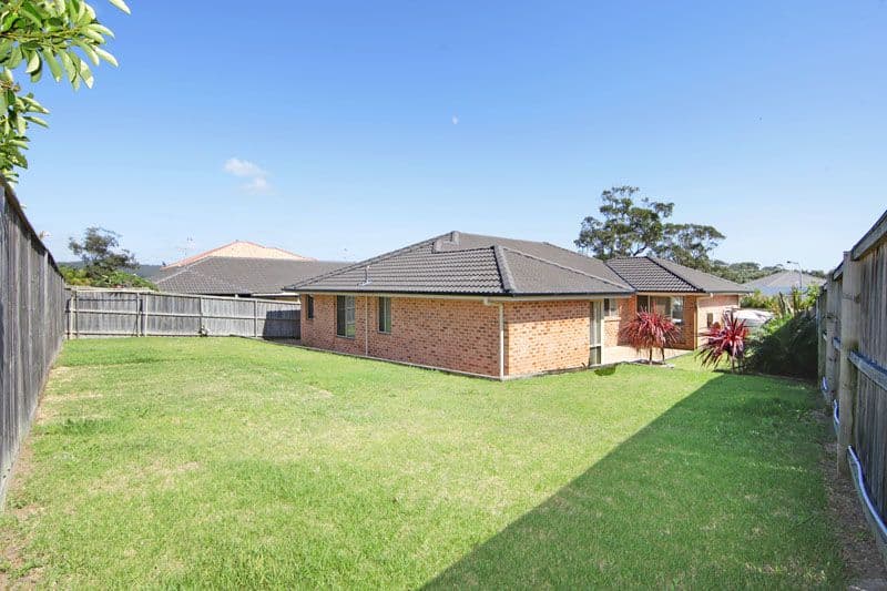 17 Churchill Street, BATEAU BAY NSW 2261, Bateau Bay - Thumbnail 8