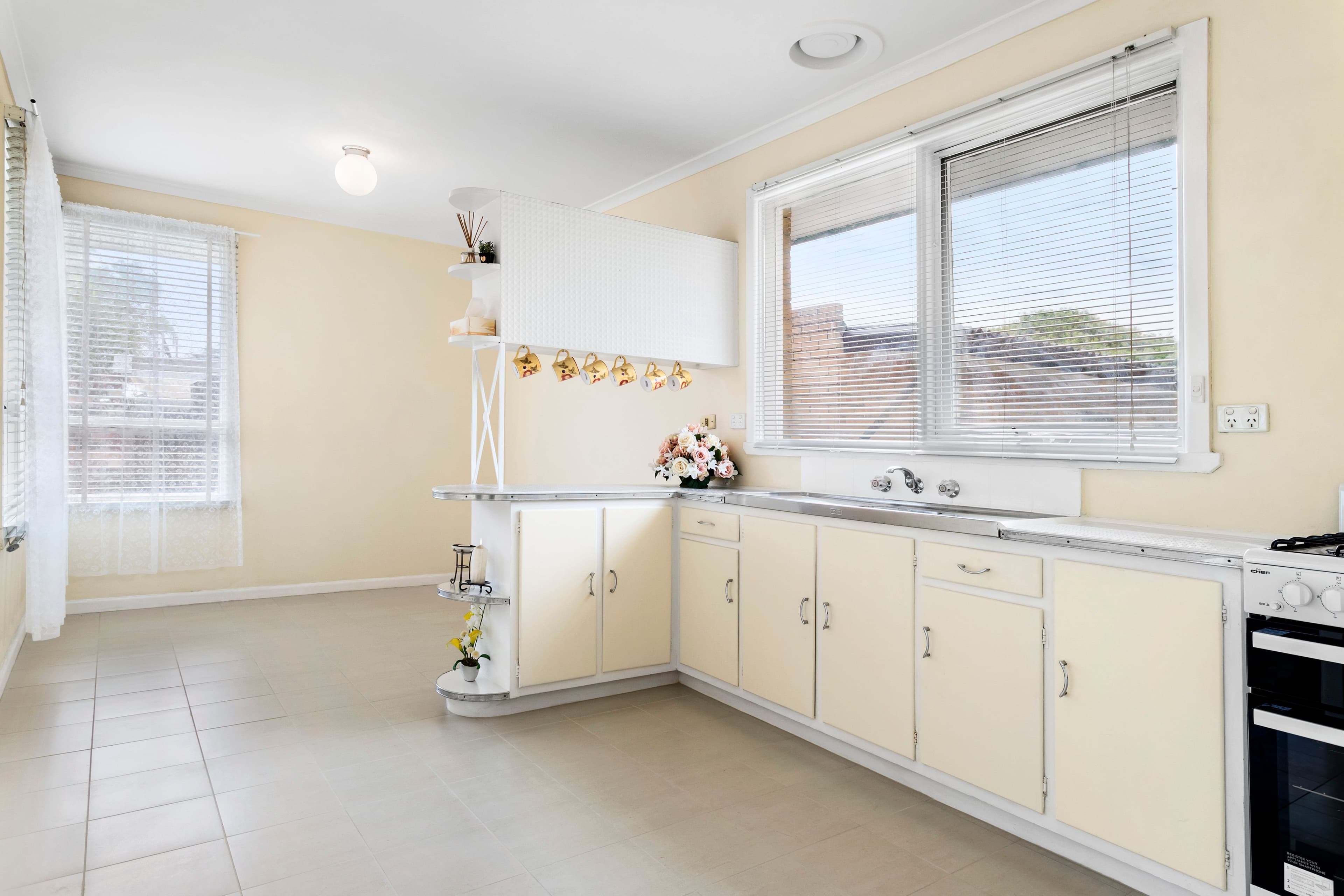 19 Cleary Court, Clayton South VIC 3169, Clayton South - Thumbnail 4