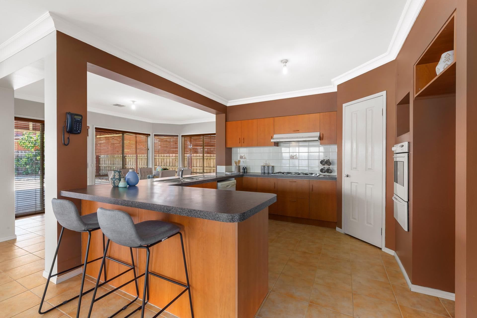 7 The Lakes Boulevard, South Morang VIC 3752, South Morang - Thumbnail 6