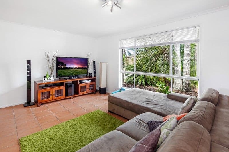 15 Beaverbrook Circuit, SIPPY DOWNS QLD 4556, Sippy Downs - Thumbnail 3