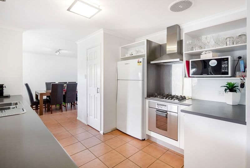 15 Beaverbrook Circuit, SIPPY DOWNS QLD 4556, Sippy Downs - Thumbnail 5