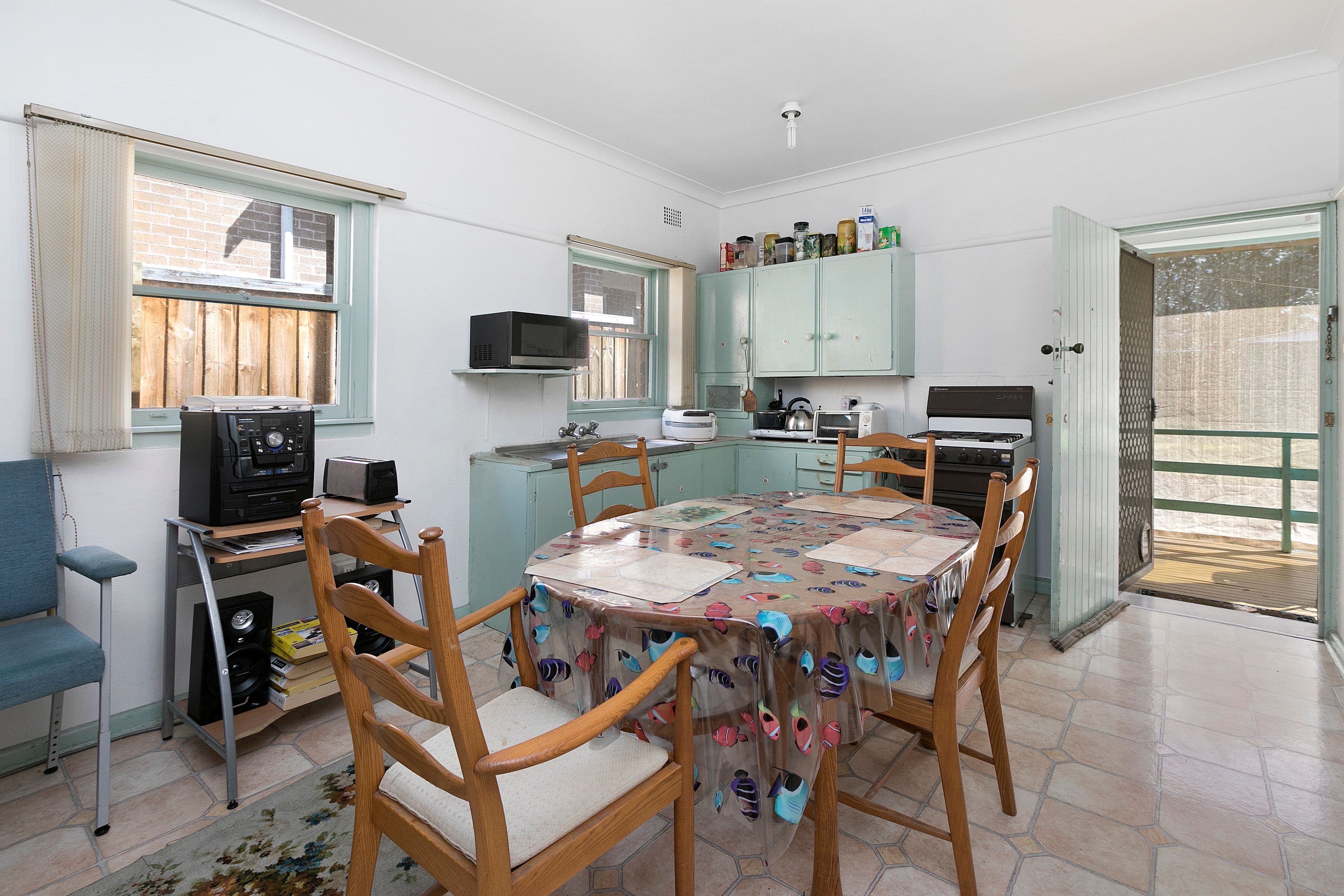 12 Brook Road, Seaforth - Thumbnail 3