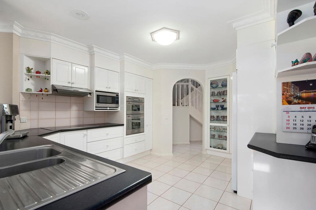 46 Simpsons Road, Currumbin Waters QLD 4223, Currumbin Waters - Thumbnail 4