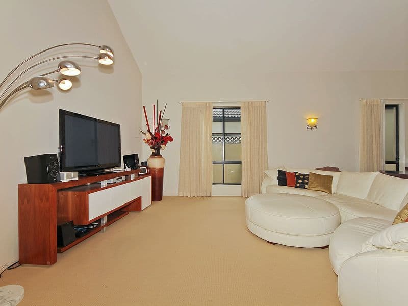 14 Blue Ridge Crescent, VARSITY LAKES QLD 4227, Varsity Lakes - Thumbnail 6