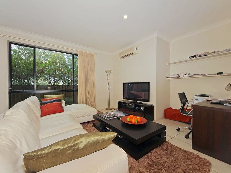 14 Blue Ridge Crescent, VARSITY LAKES QLD 4227, Varsity Lakes - Thumbnail 7