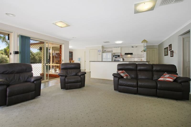 19 James Lillis Drive, Yarrawonga VIC 3730, Yarrawonga - Thumbnail 3