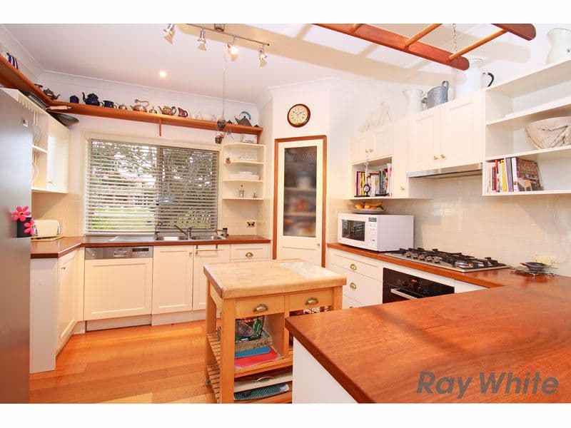 196 Bangalow Street, BRIDGEMAN DOWNS QLD 4035, Bridgeman Downs - Thumbnail 3