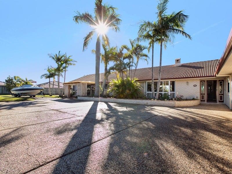 6 Greenvale Court, LITTLE MOUNTAIN QLD 4551, Little Mountain - Thumbnail 4