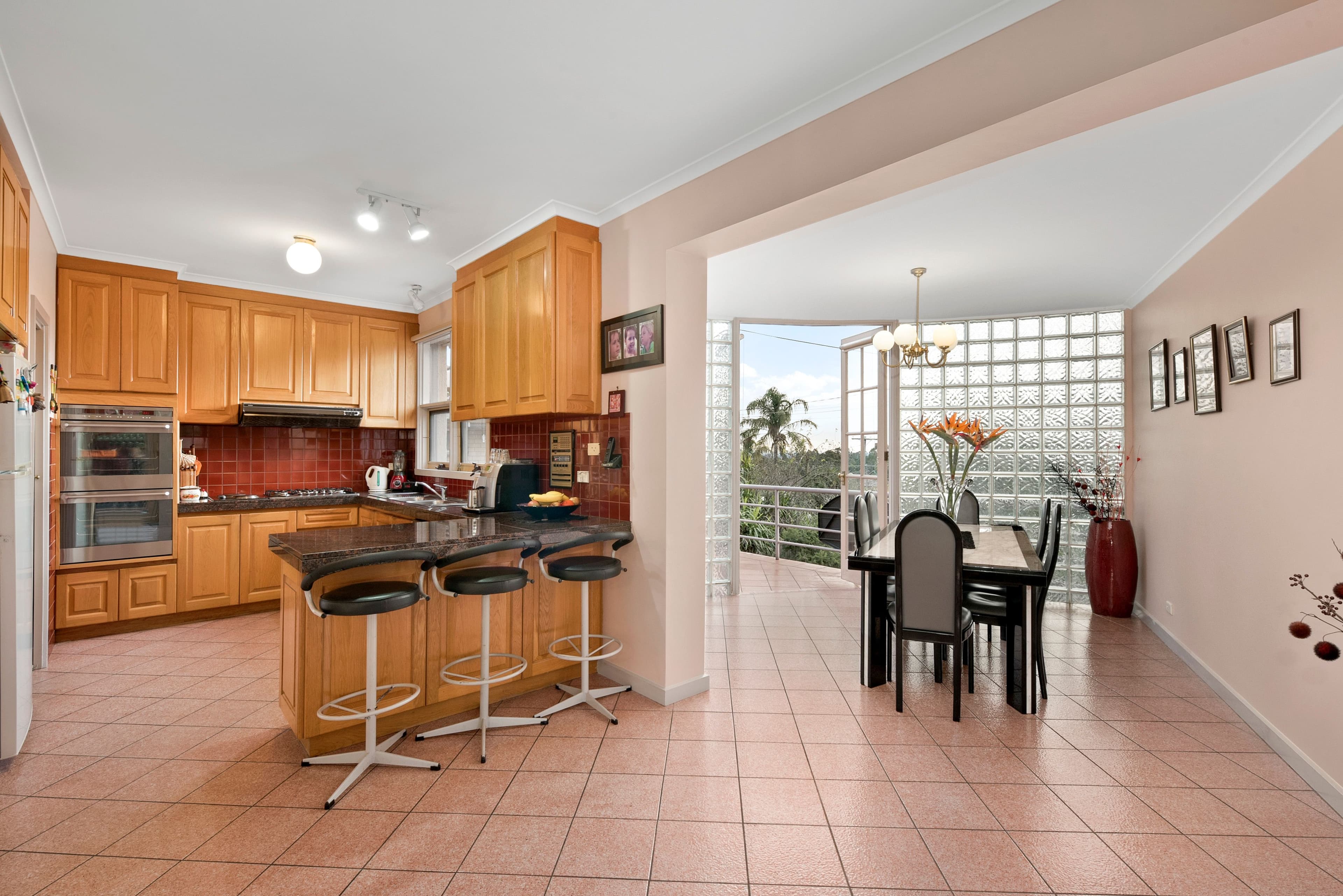 8 Terence Court, Doncaster VIC 3108, Doncaster - Thumbnail 3
