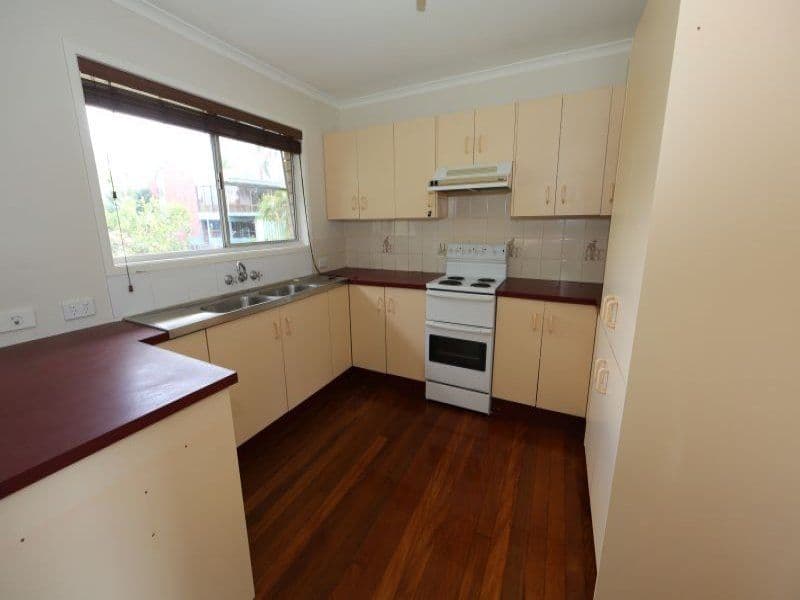 245 Wecker Road, Mansfield QLD 4122, Mansfield - Thumbnail 2