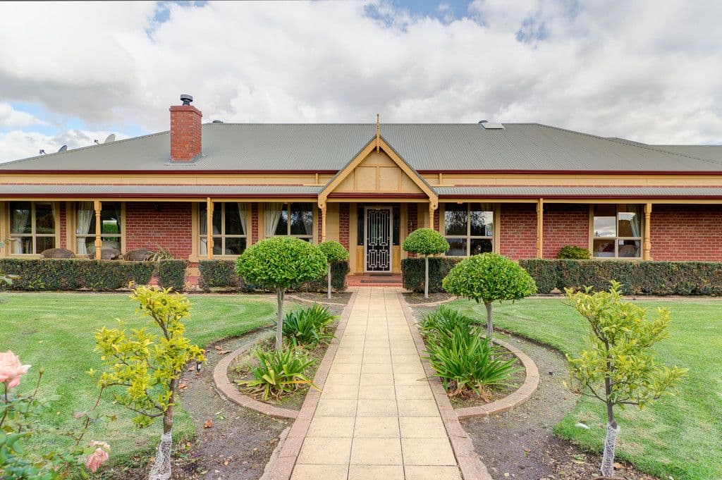 88 California Road, Whites Valley SA 5172, Whites Valley - Thumbnail 2