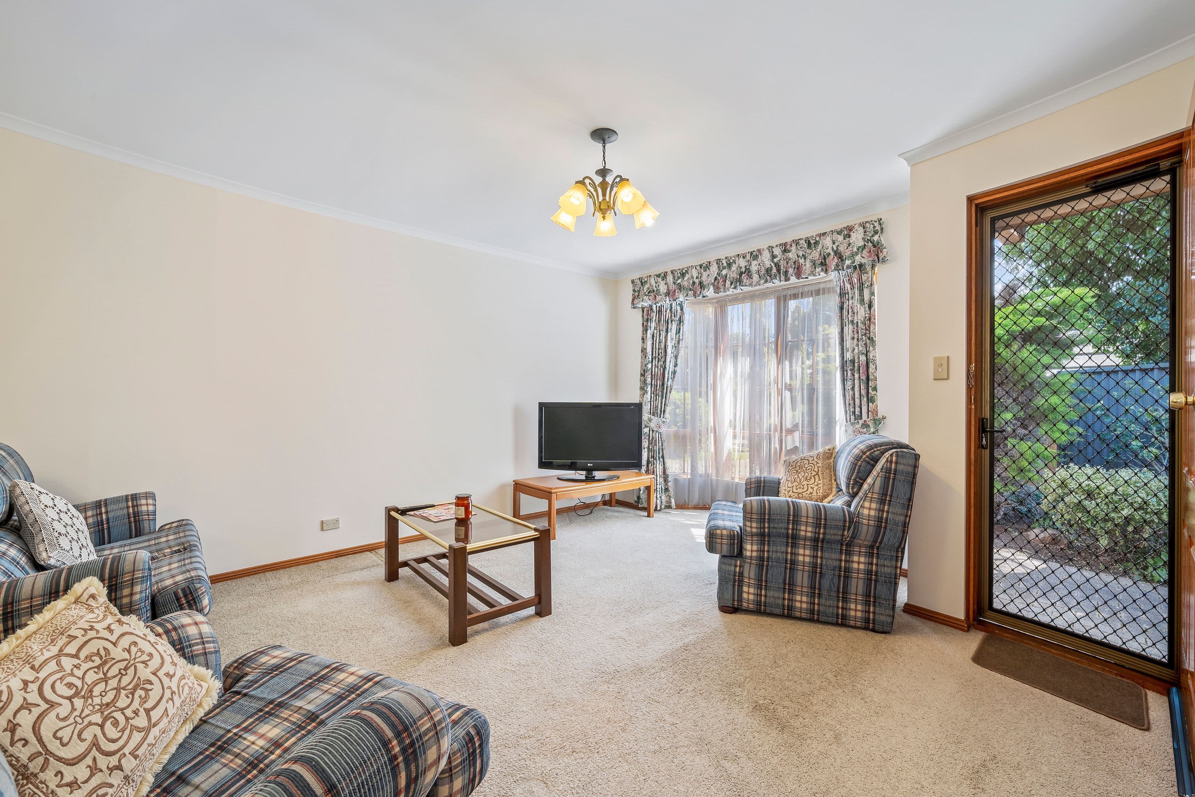 7 Rothschild Street, Woodcroft SA 5162, Woodcroft - Thumbnail 2