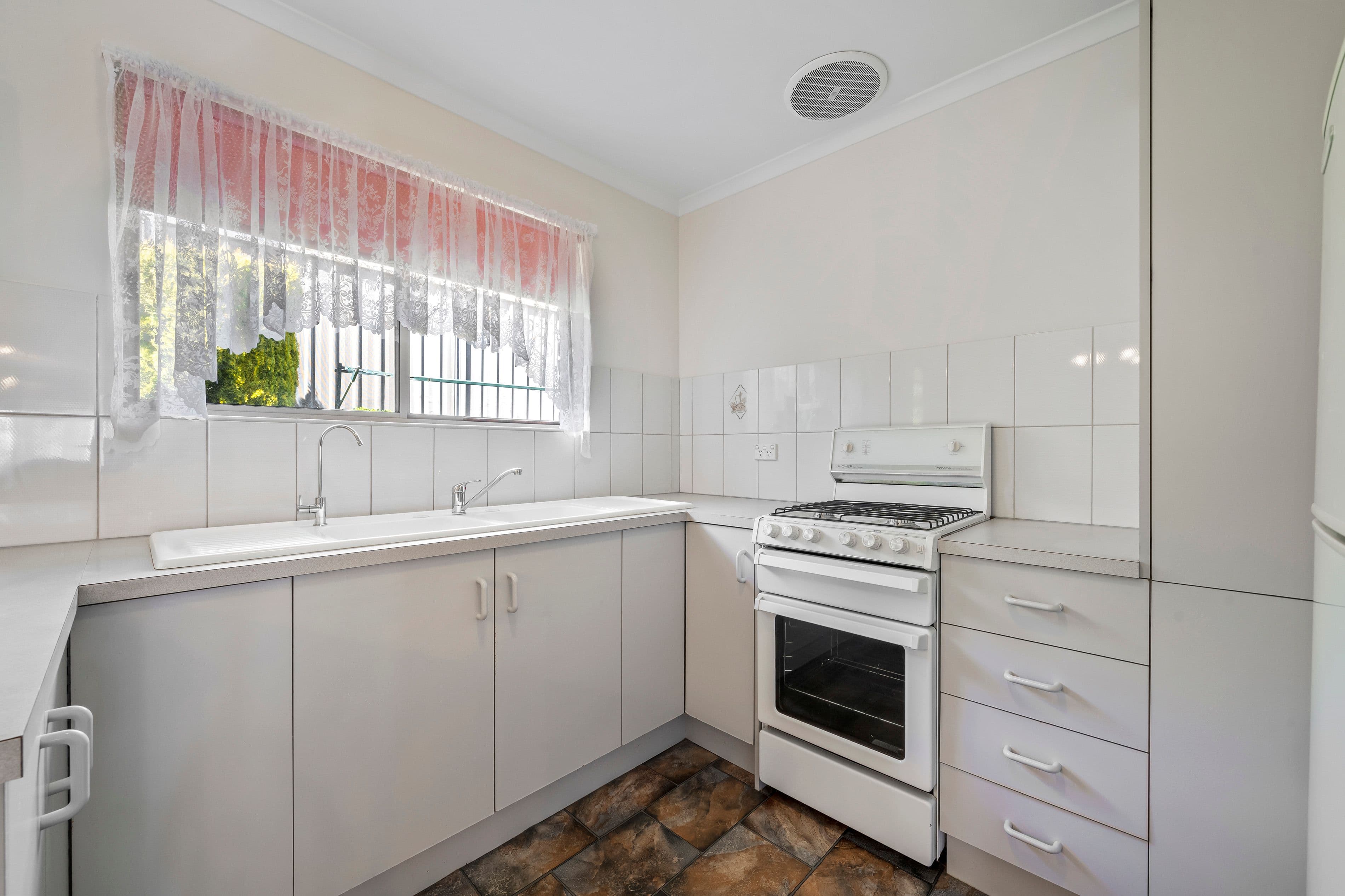 7 Rothschild Street, Woodcroft SA 5162, Woodcroft - Thumbnail 7