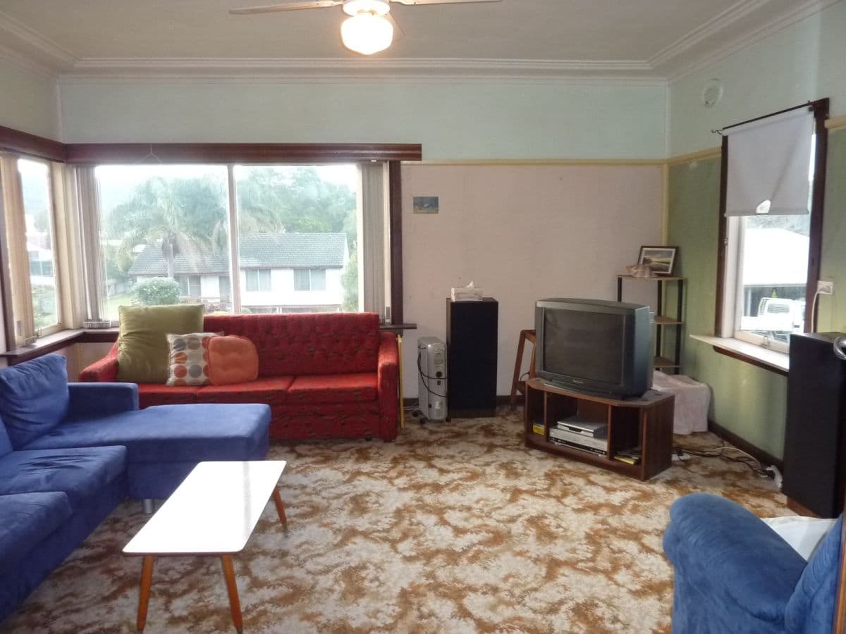 29 Kialoa Road, WOONONA NSW 2517, Woonona - Thumbnail 2